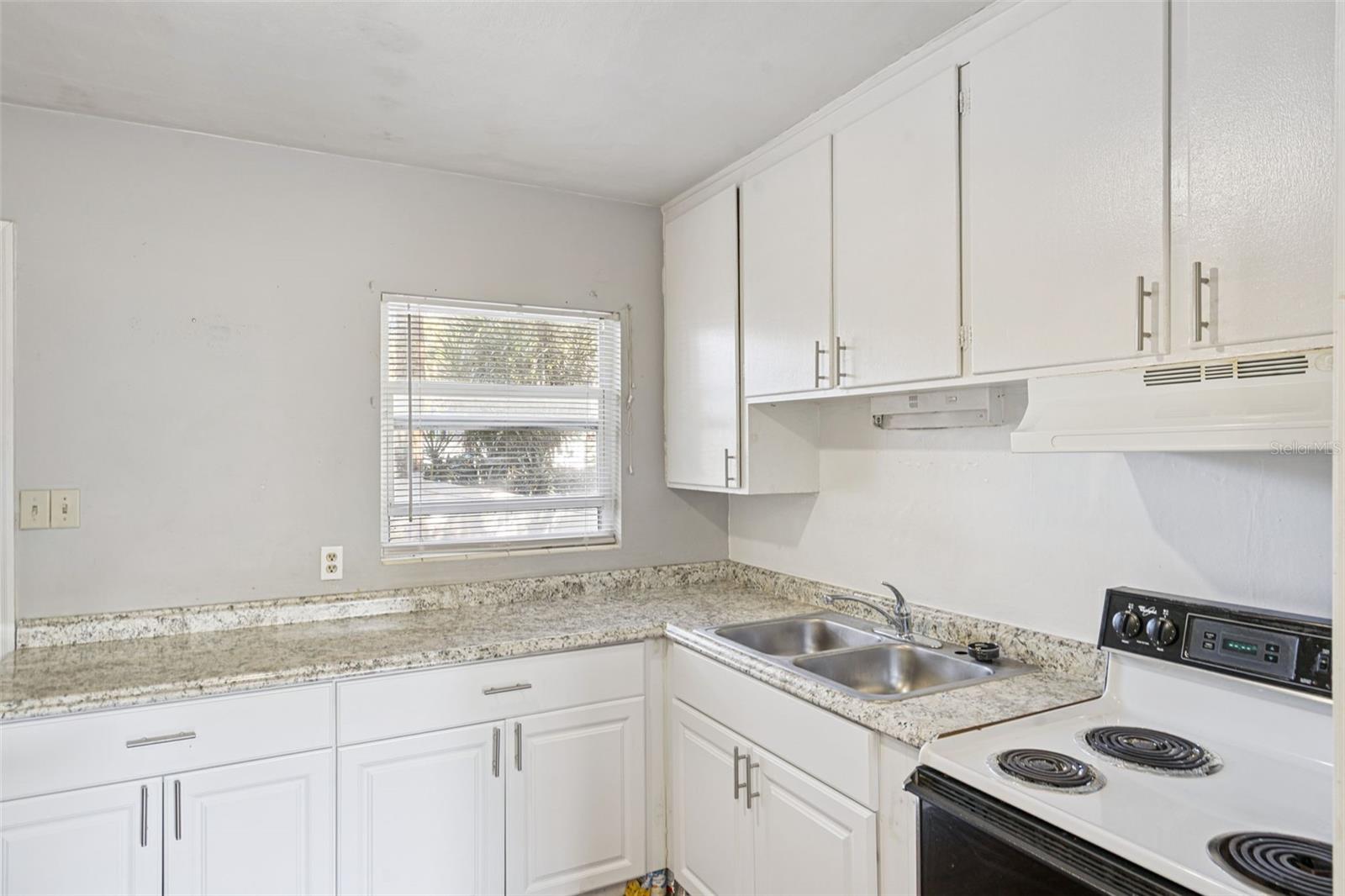 LEESBURG WILKINS - Residential Lease