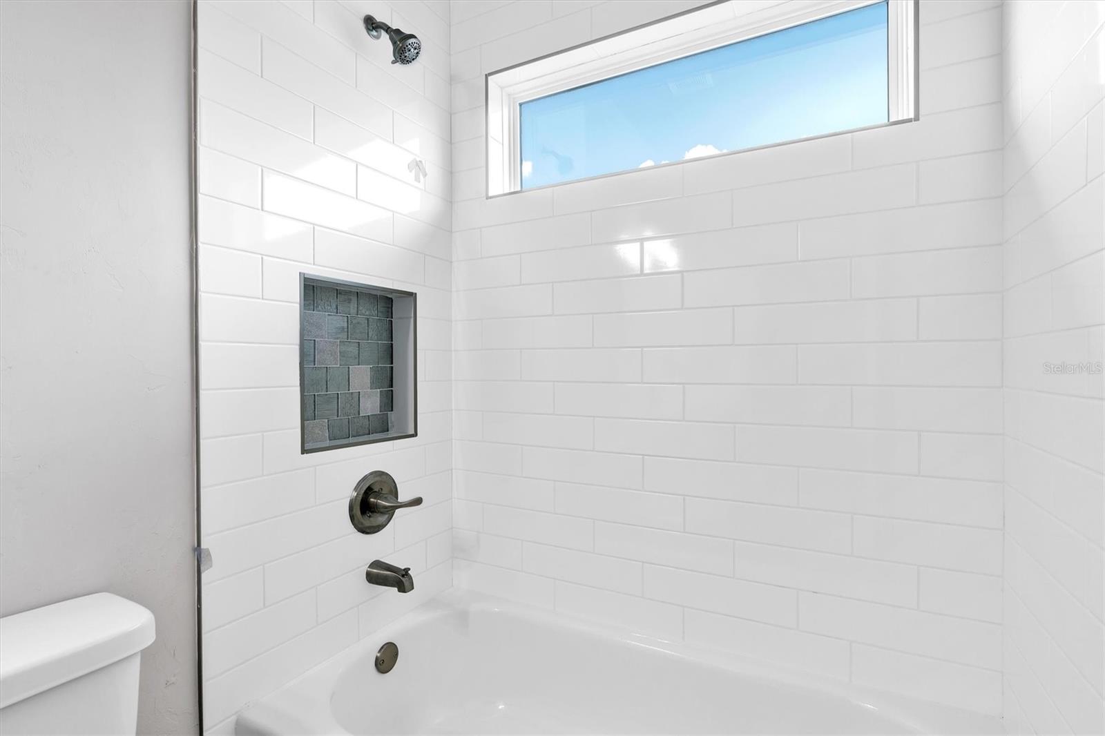 GRAND OAKS - Residential