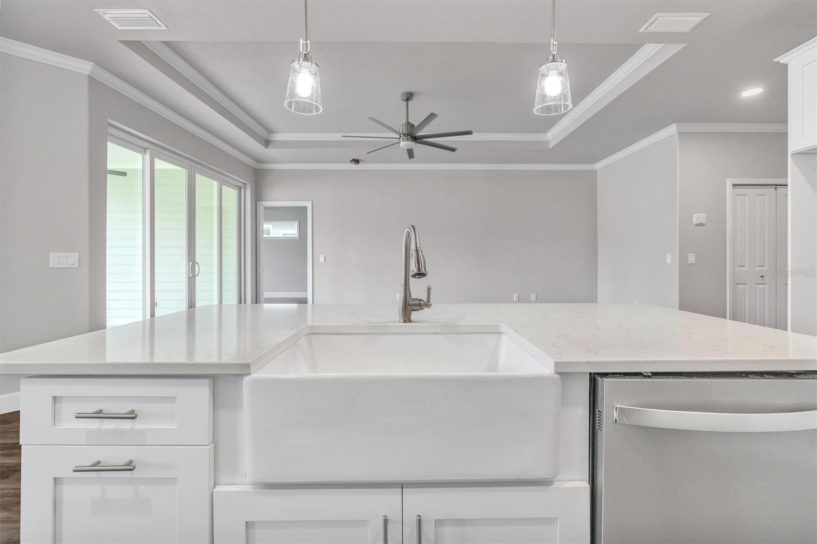 GRAND OAKS - Residential