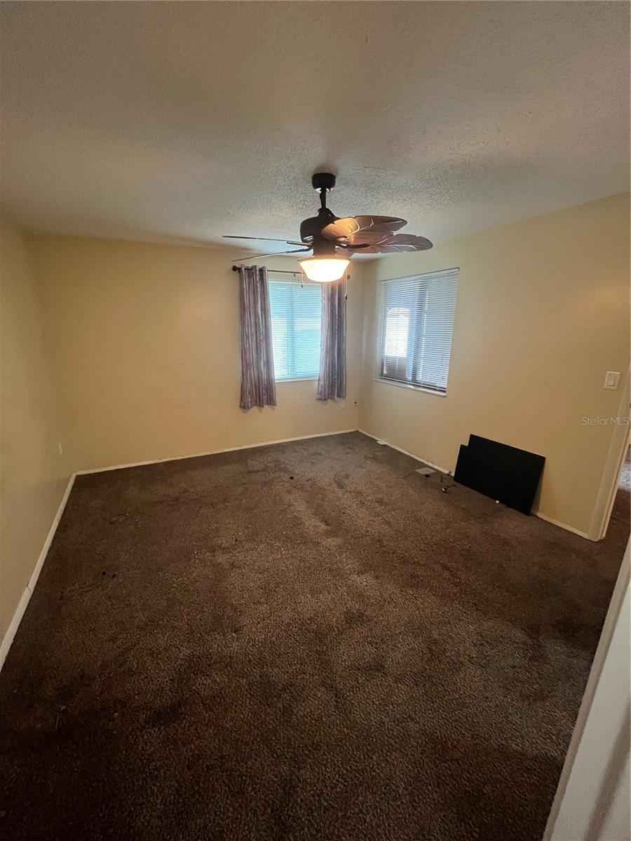 VILLAS OF FOREST LAKES THE - Residential