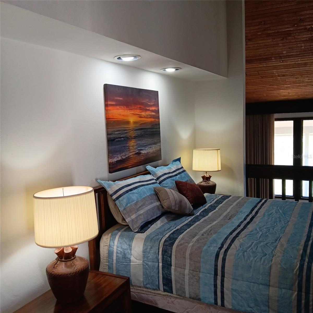 GRENELEFE COND - Residential