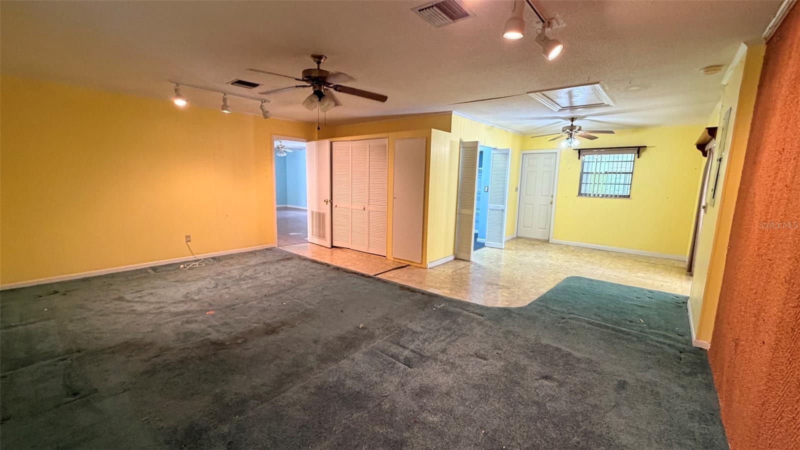 SPORTSMENS ACRES - Residential