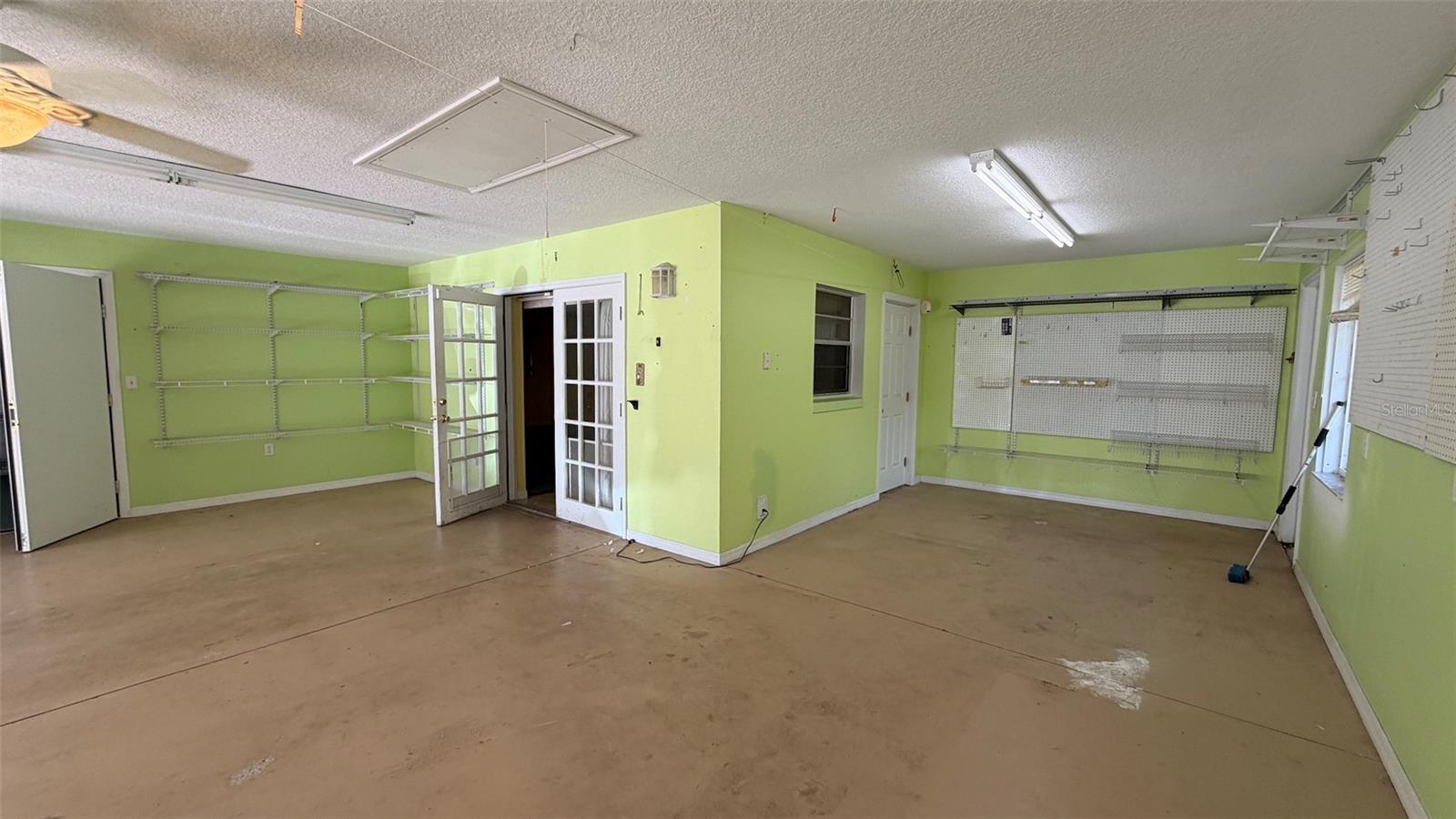 SPORTSMENS ACRES - Residential