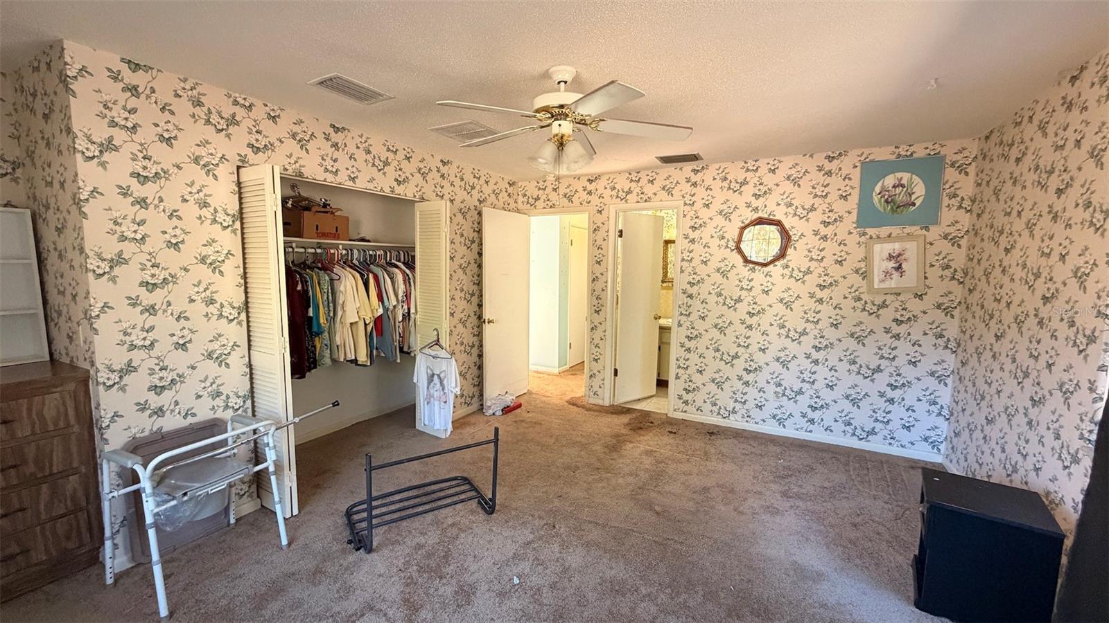 SPORTSMENS ACRES - Residential