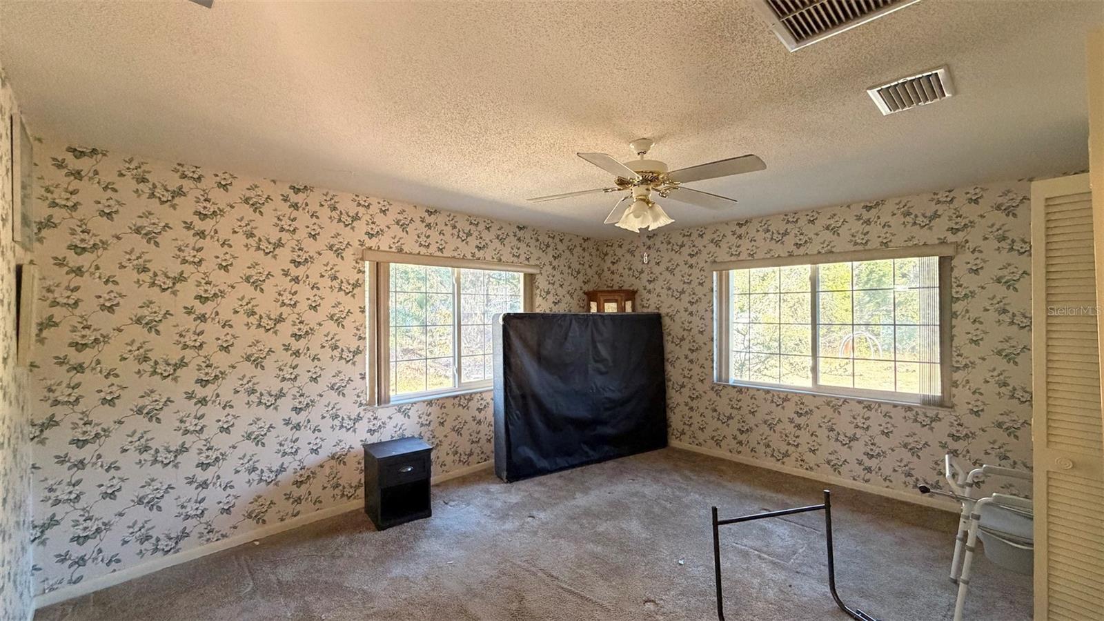 SPORTSMENS ACRES - Residential