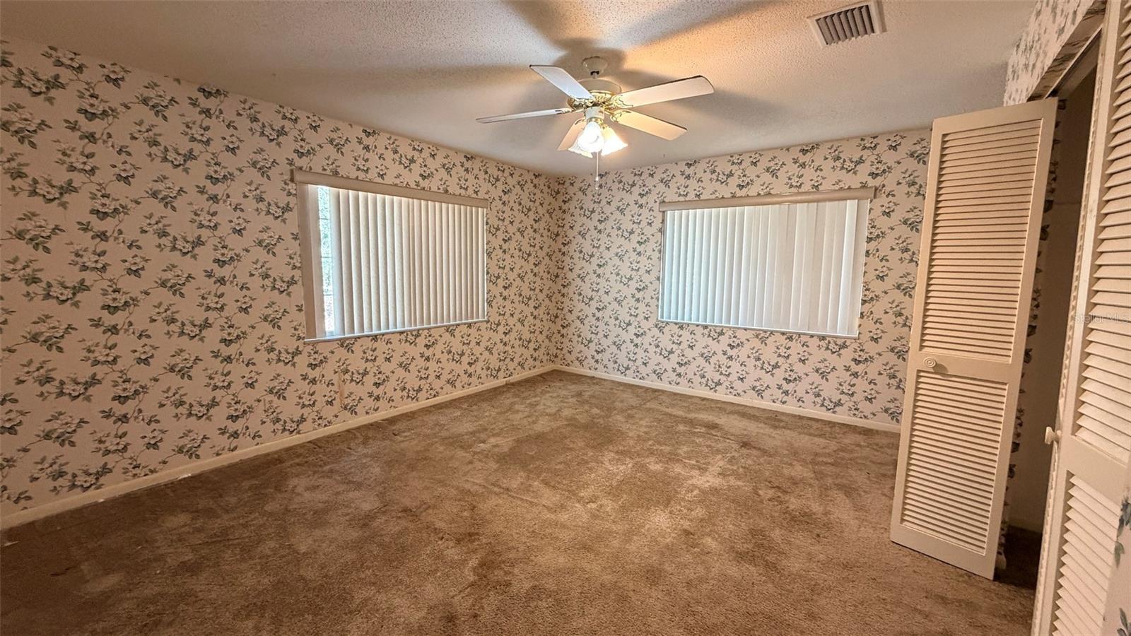 SPORTSMENS ACRES - Residential