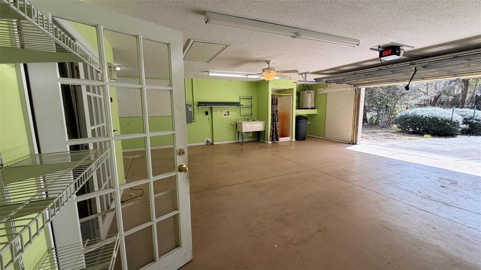 SPORTSMENS ACRES - Residential