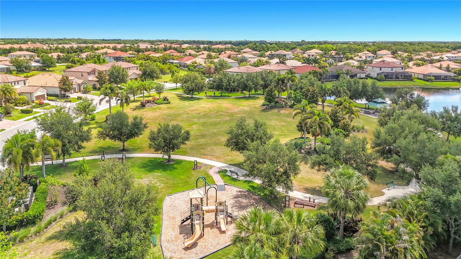 BRIDGEWATER PH II AT LAKEWOOD RANCH - Residential