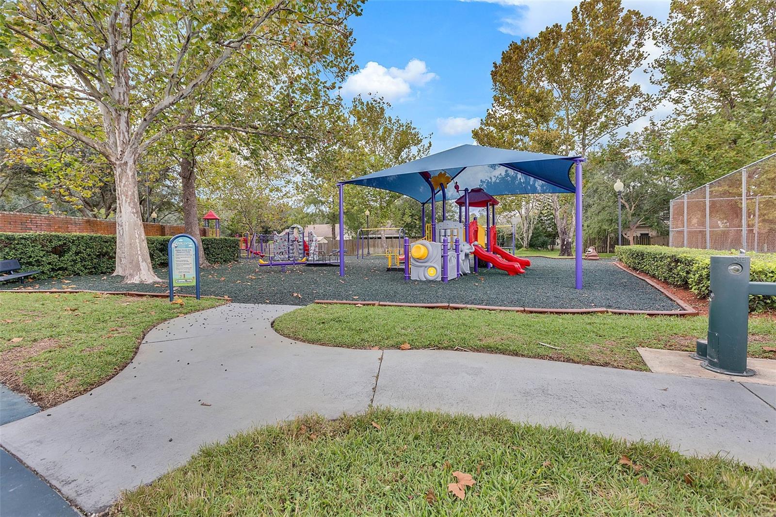 ALAFAYA WOODS PH 5 - Residential