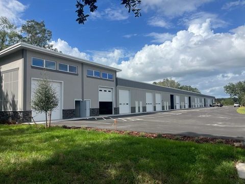 Photo of 3384 W Main Street, Leesburg, FL 34748 (MLS # G5097338)