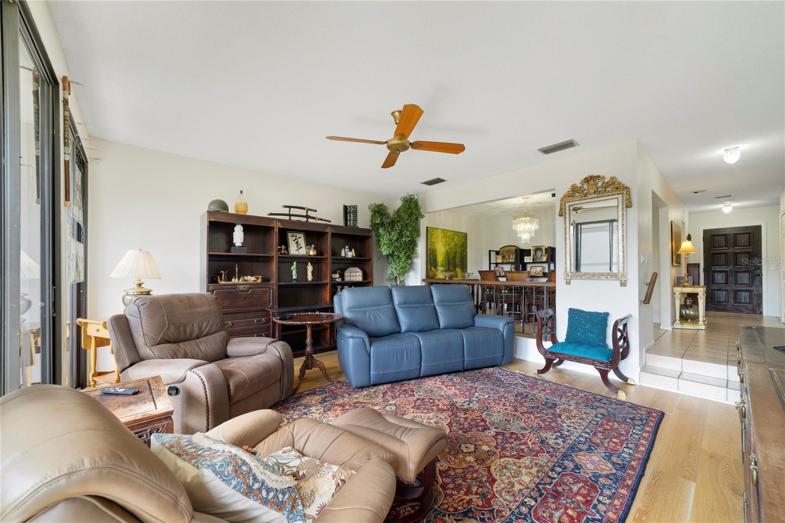 LAKE VILLAS CONDO - Residential