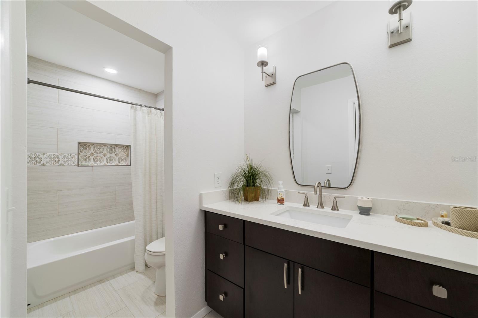 LAKE VILLAS CONDO - Residential