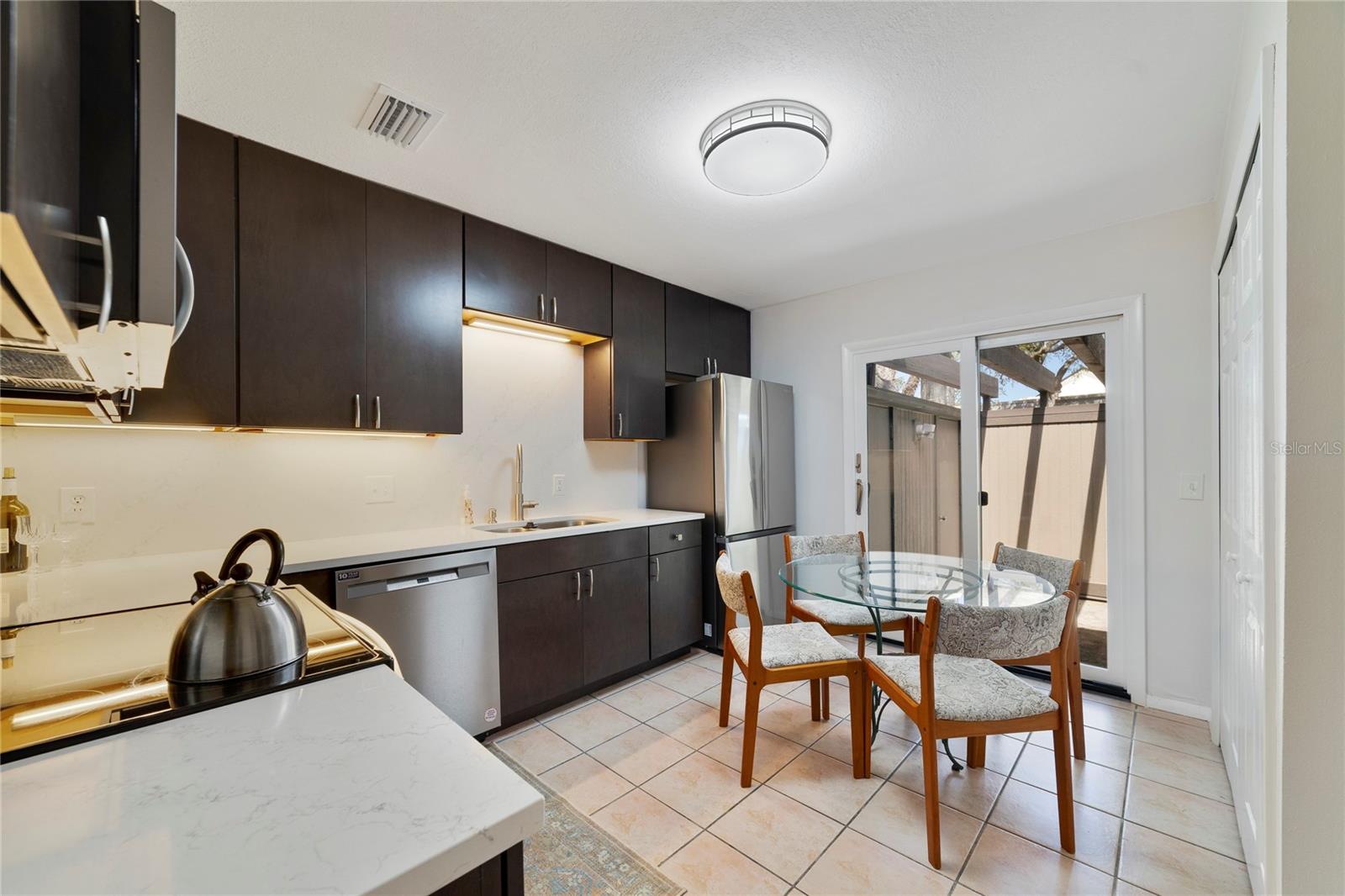 LAKE VILLAS CONDO - Residential