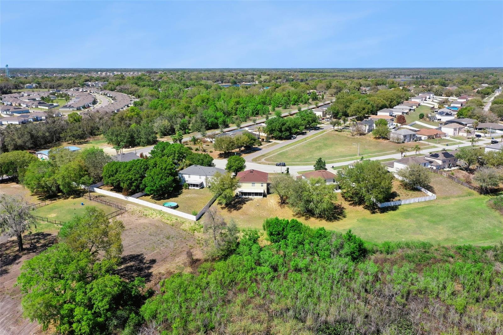 MASCOTTE DUKES LAKE PH I LT 01 ORB 2250 - Residential