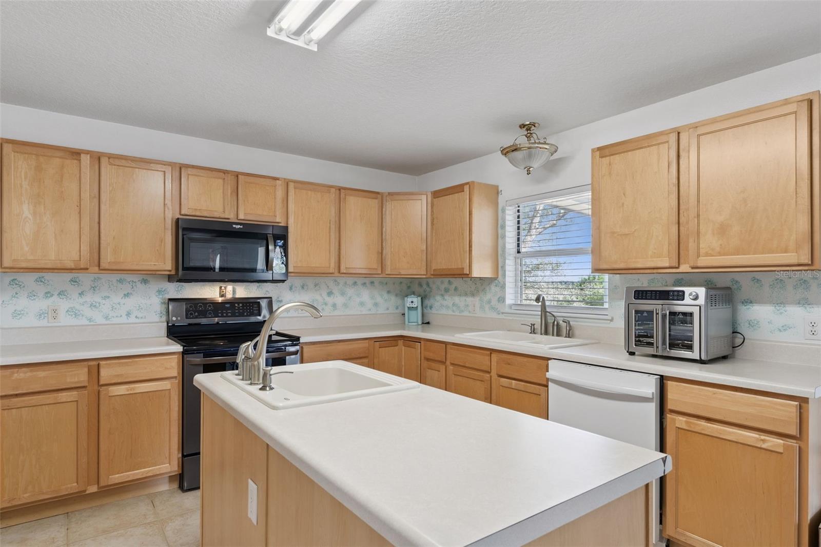 MASCOTTE DUKES LAKE PH I LT 01 ORB 2250 - Residential