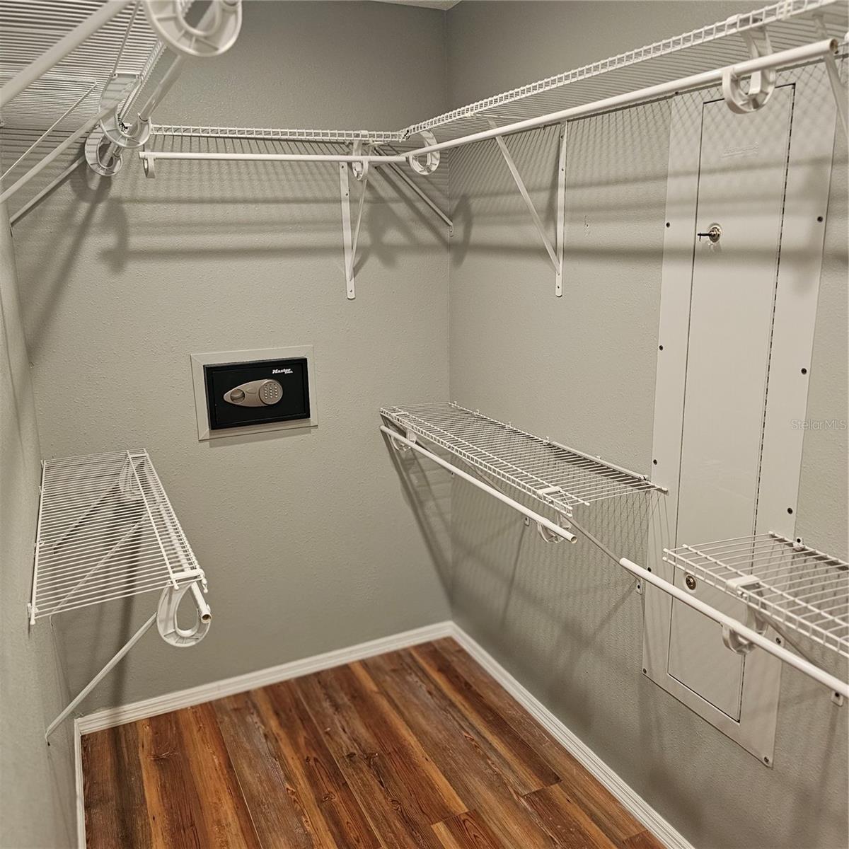 FLORIDA SHORES 01 - Residential