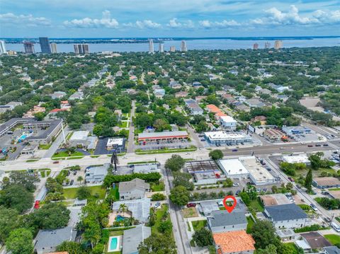 A home in TAMPA