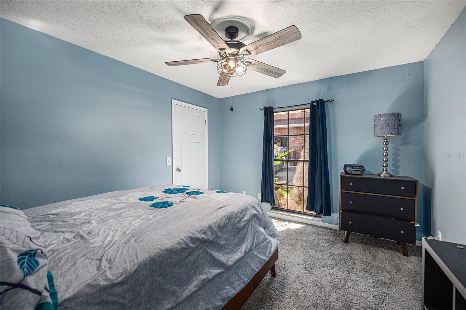 GLEN OAKS SOUTH - Residential