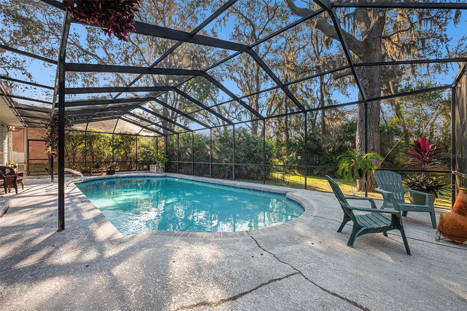 GLEN OAKS SOUTH - Residential