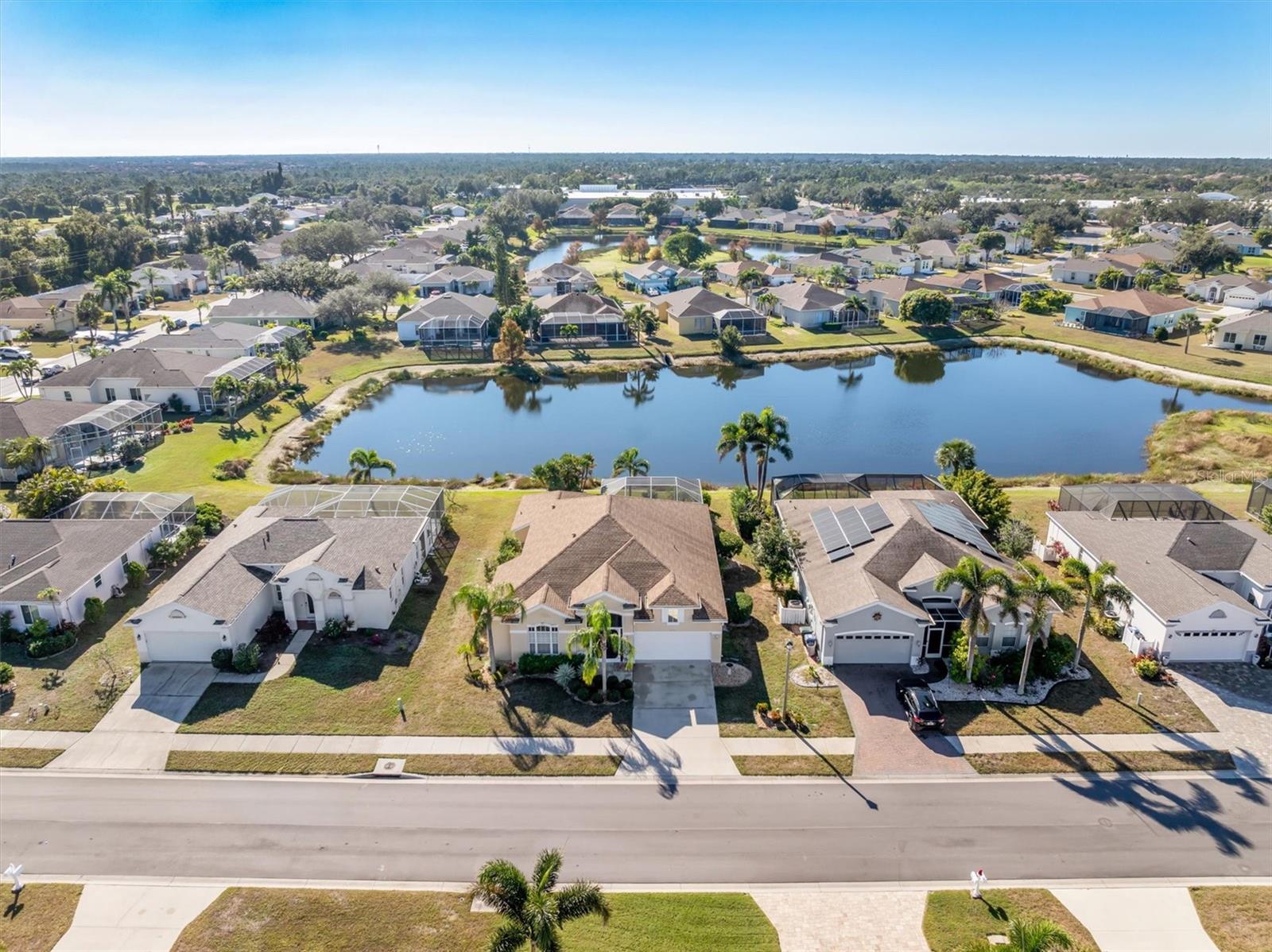 WOODMERE LAKES - Residential