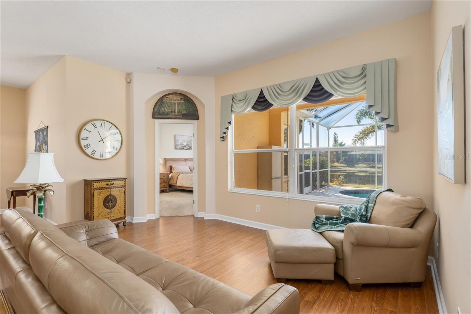 WOODMERE LAKES - Residential