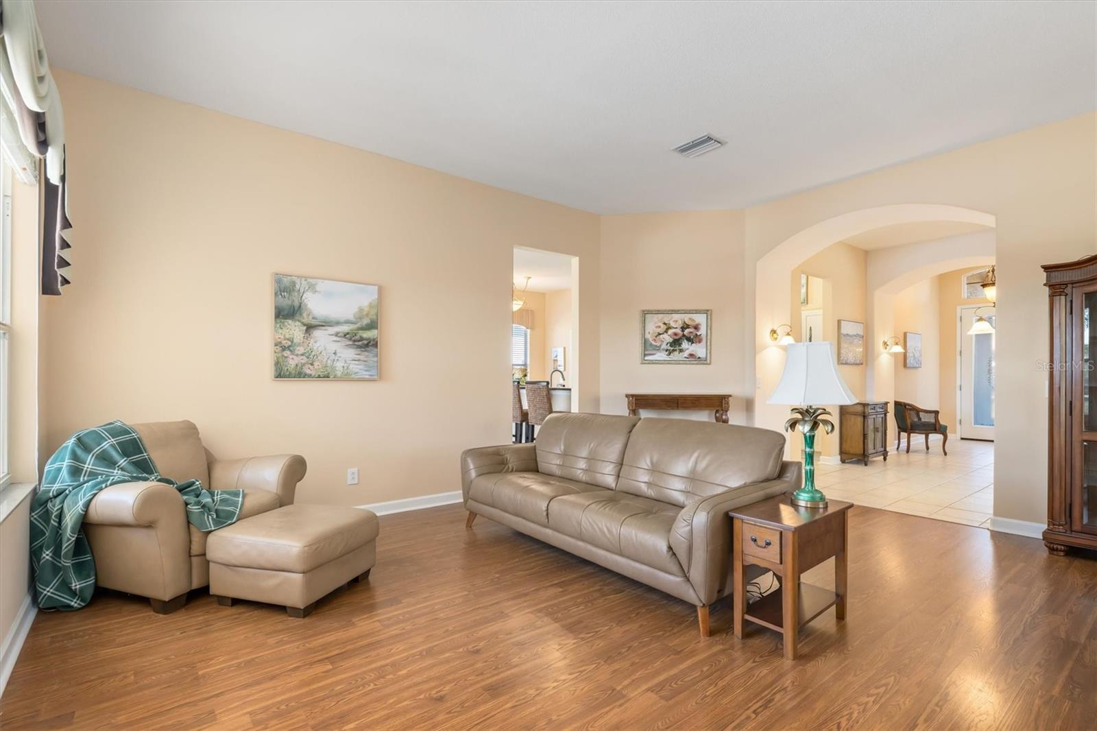 WOODMERE LAKES - Residential