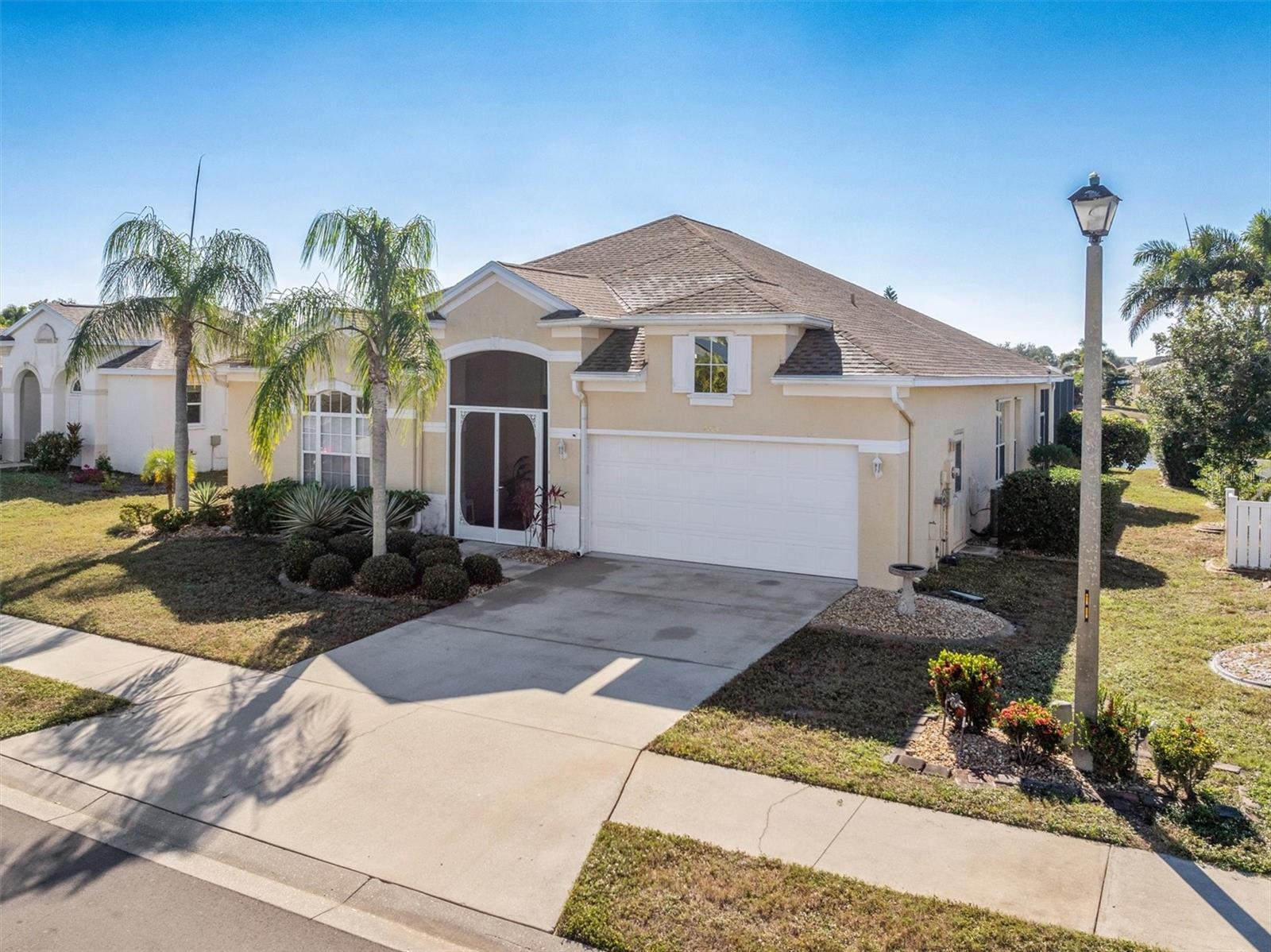 WOODMERE LAKES - Residential