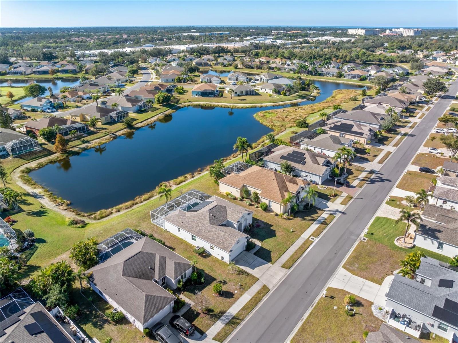 WOODMERE LAKES - Residential