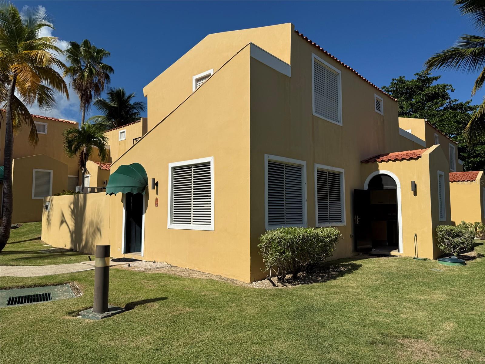 CANDELERO - Residential Lease