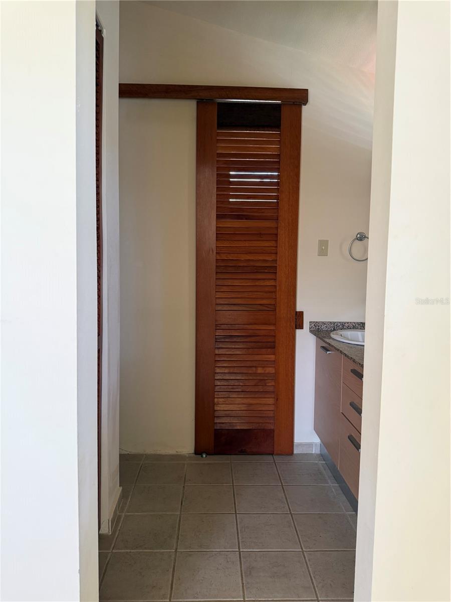 CANDELERO - Residential Lease