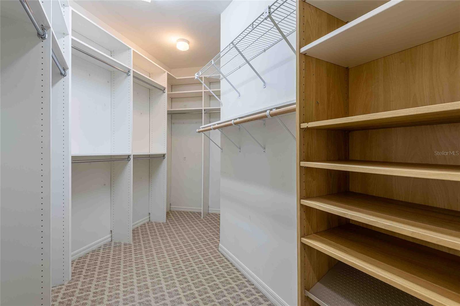 0IP CHEVAL TENNIS VILLAGE CONDOMINIUM II - Residential