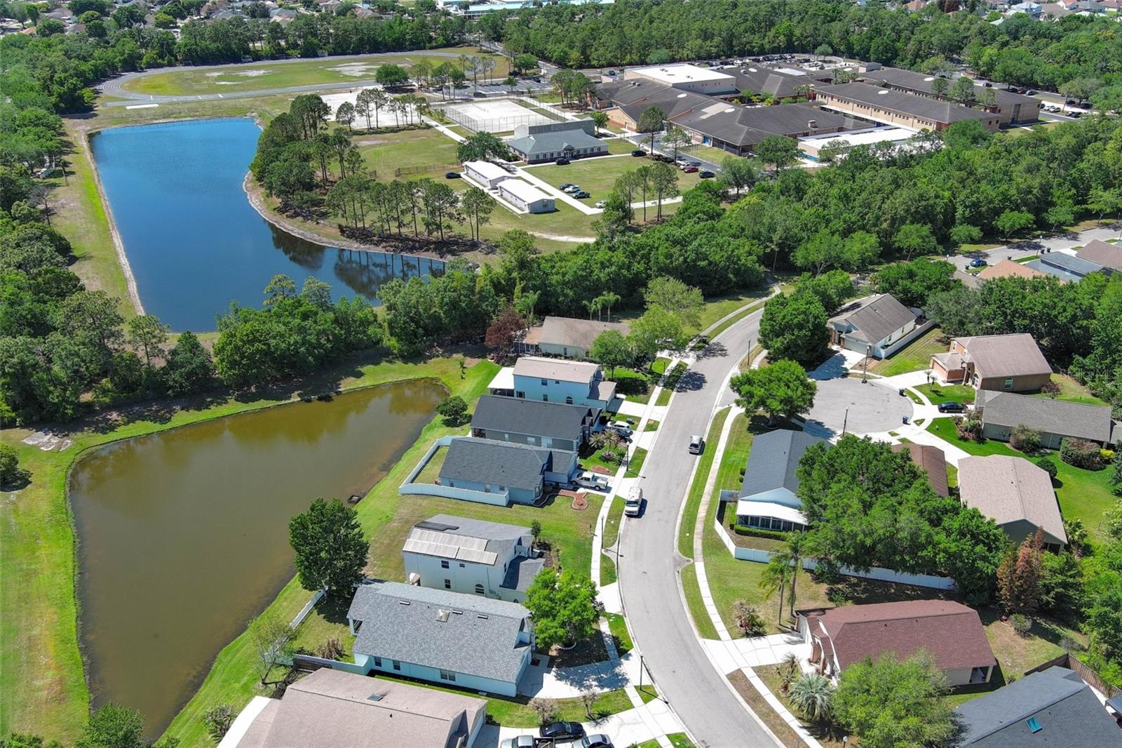 WATERFORD LAKES TR N33 - Residential