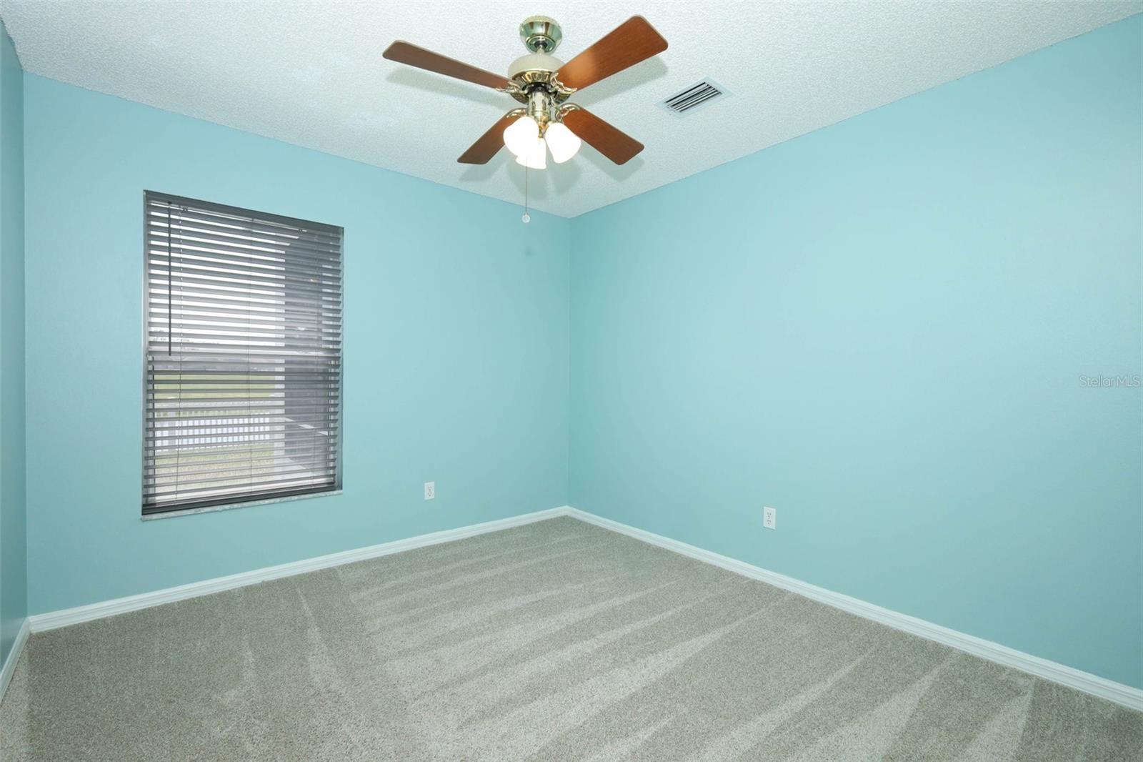 WATERFORD LAKES TR N33 - Residential