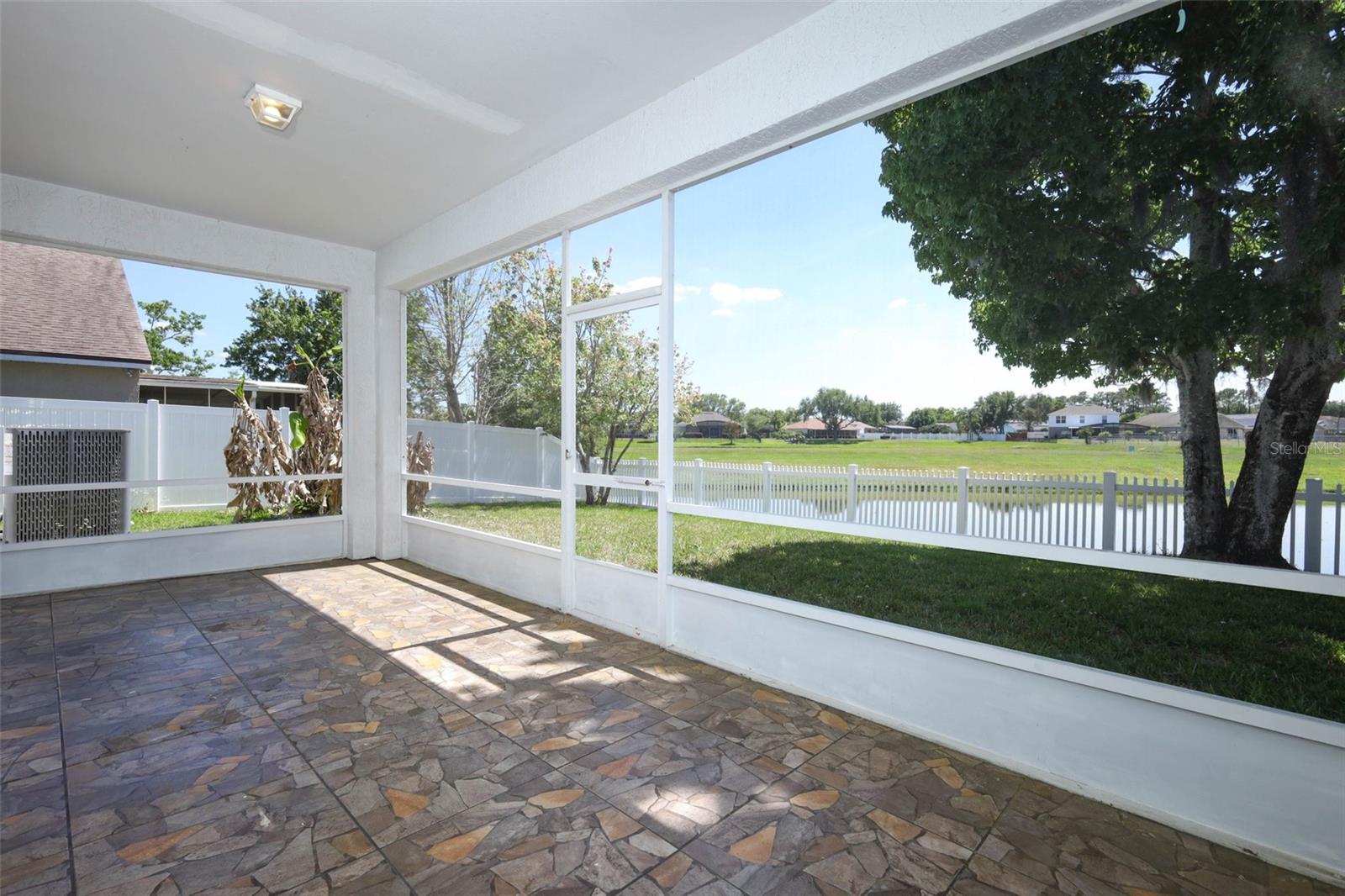 WATERFORD LAKES TR N33 - Residential