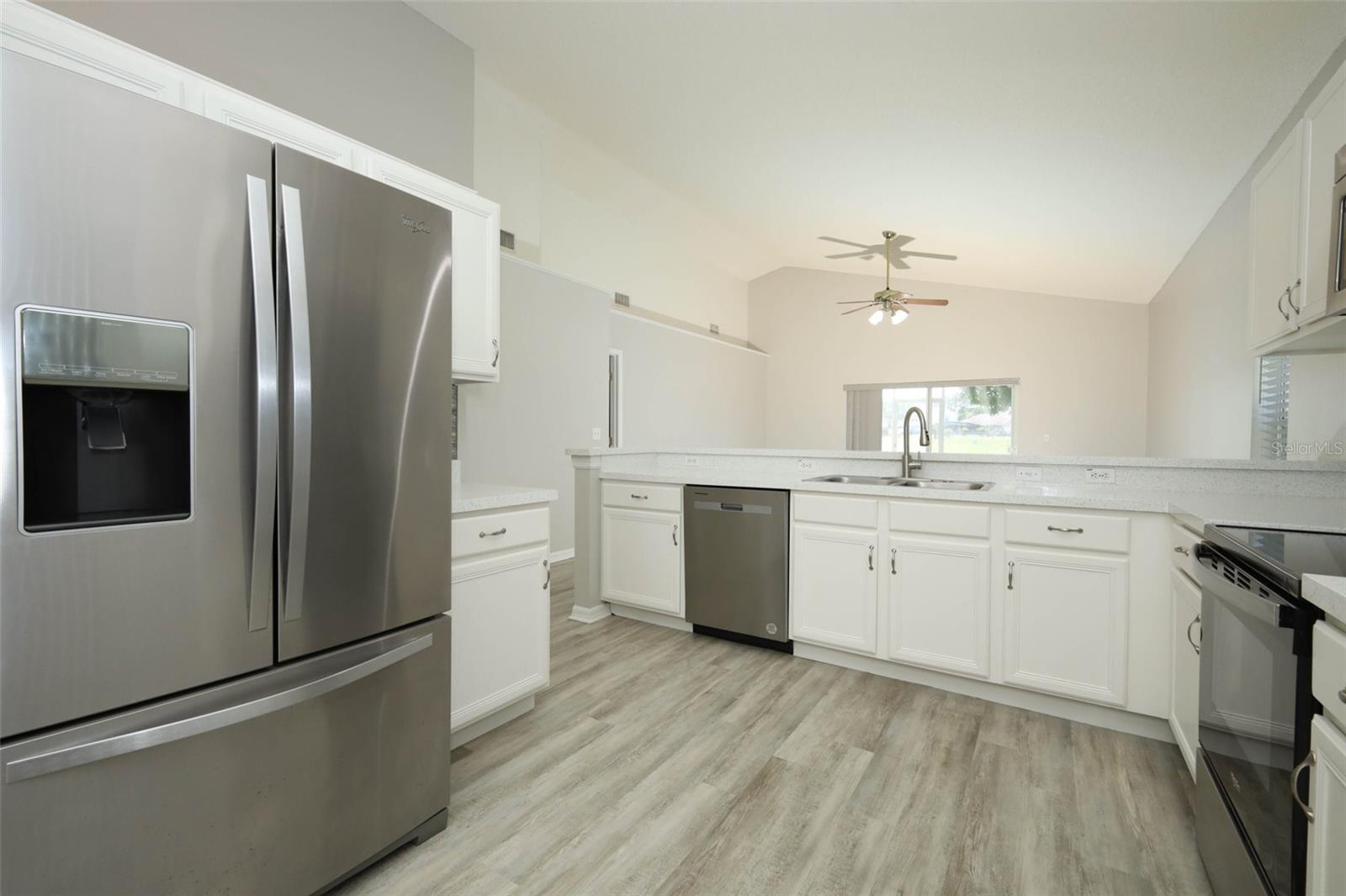 WATERFORD LAKES TR N33 - Residential