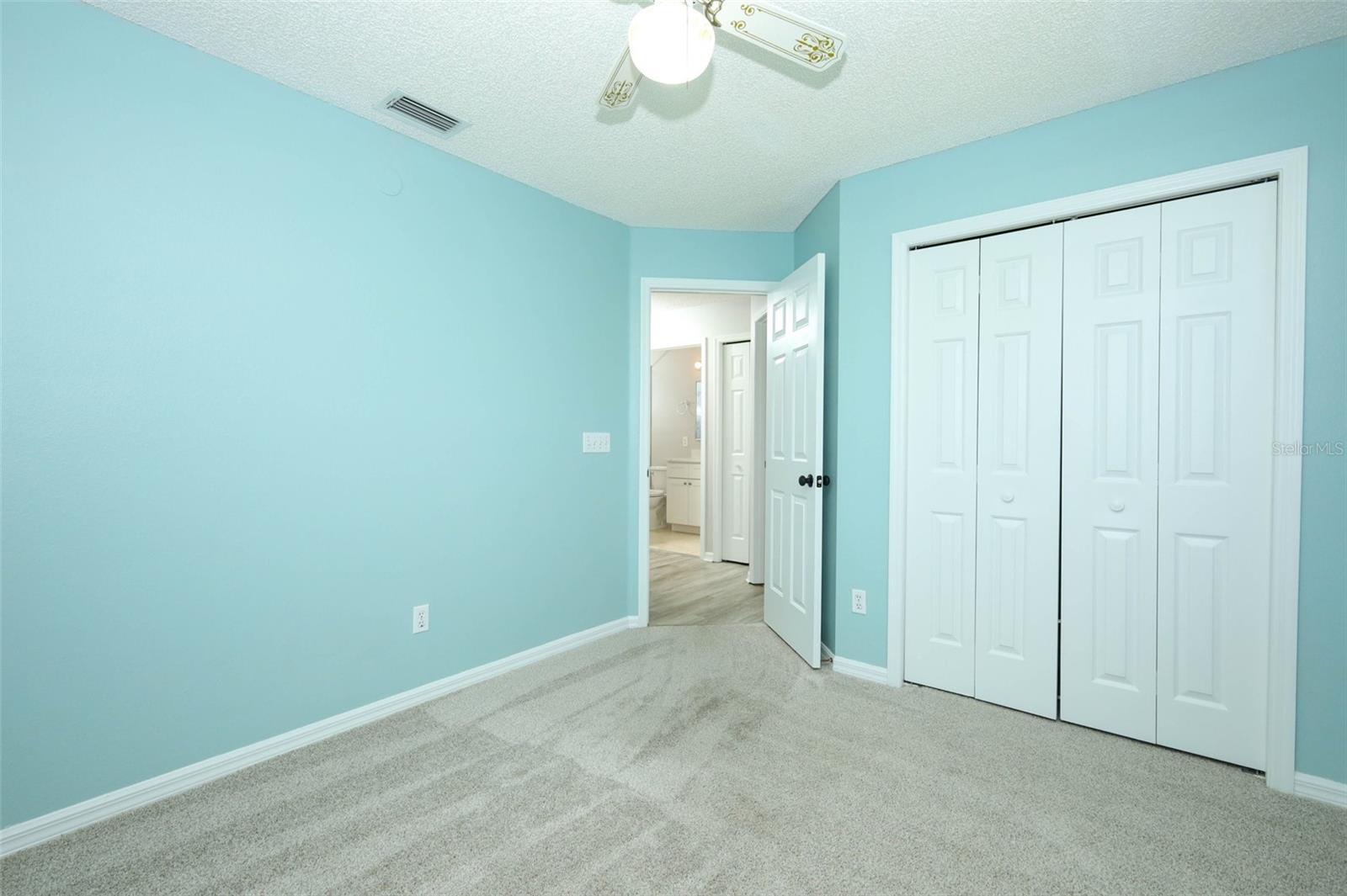 WATERFORD LAKES TR N33 - Residential