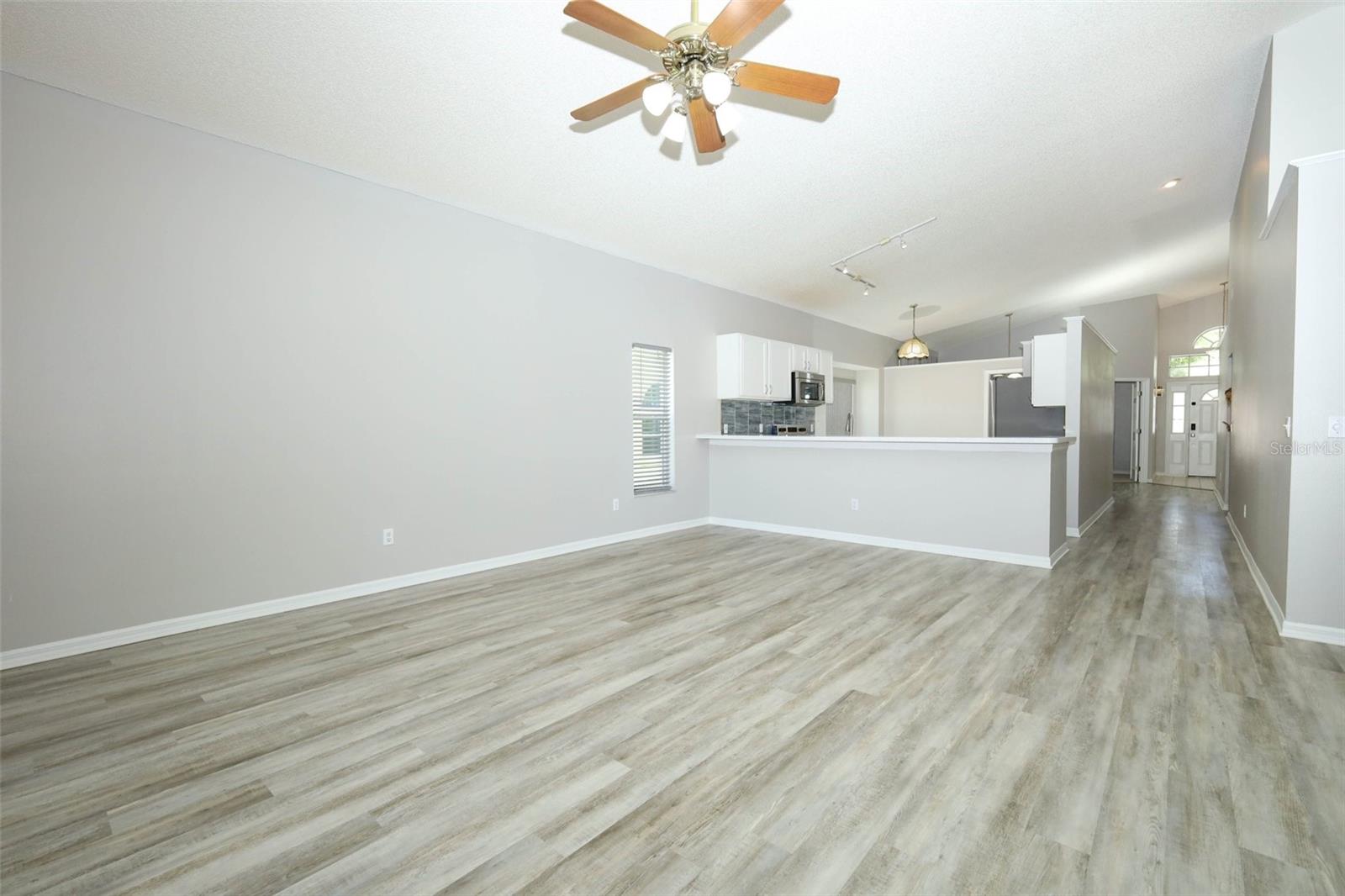 WATERFORD LAKES TR N33 - Residential