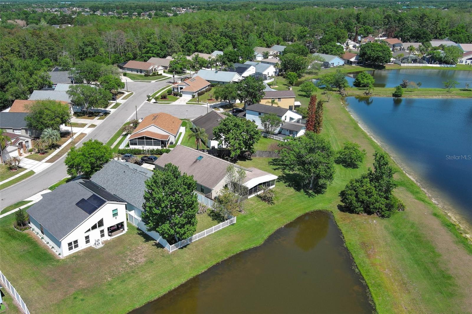 WATERFORD LAKES TR N33 - Residential