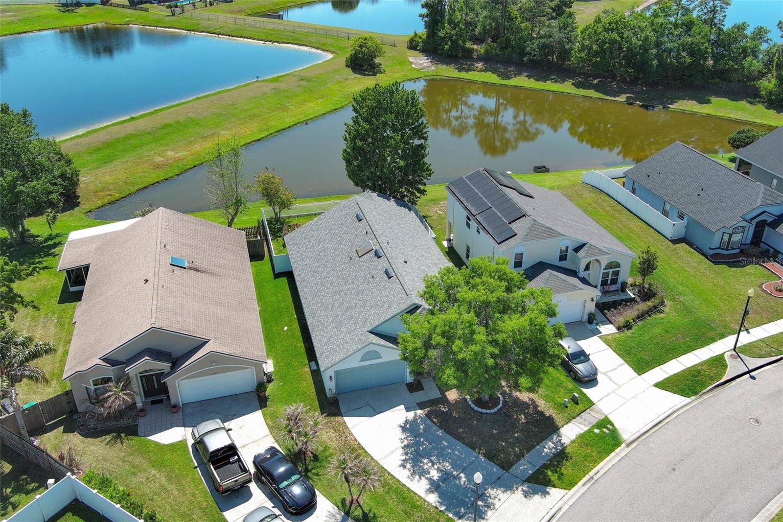 WATERFORD LAKES TR N33 - Residential