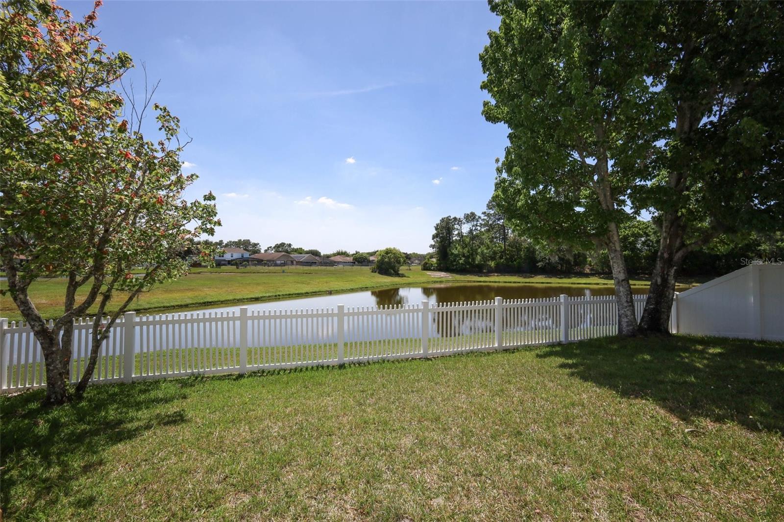 WATERFORD LAKES TR N33 - Residential