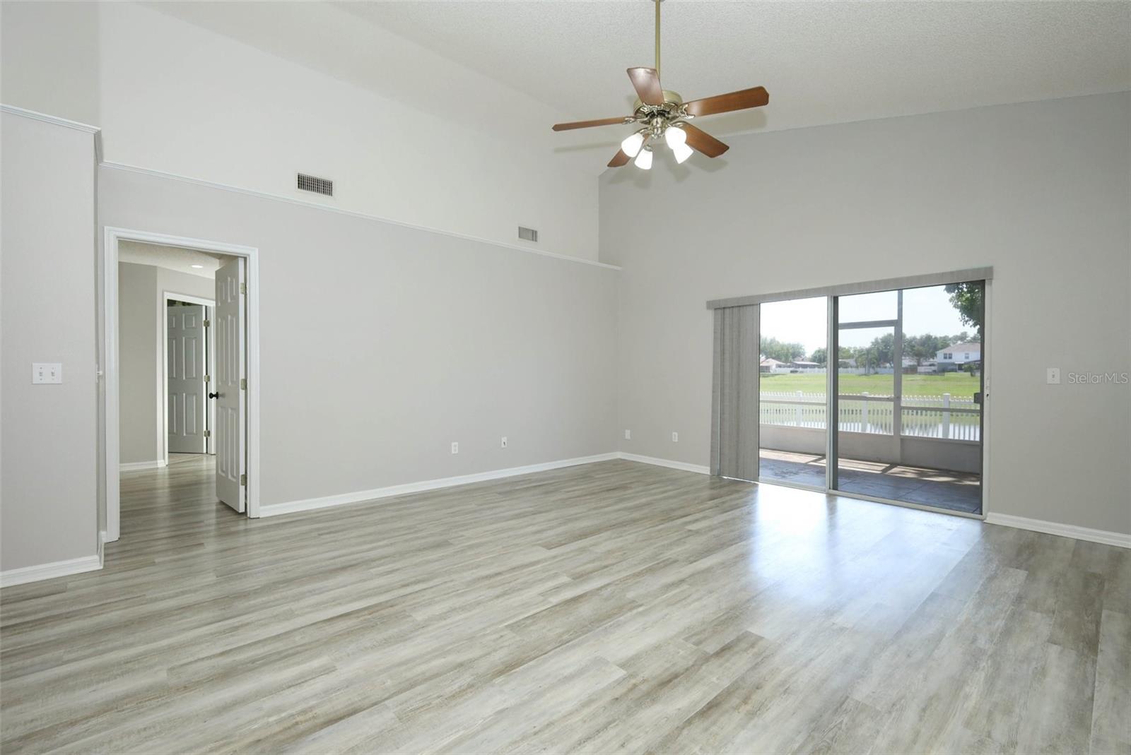 WATERFORD LAKES TR N33 - Residential