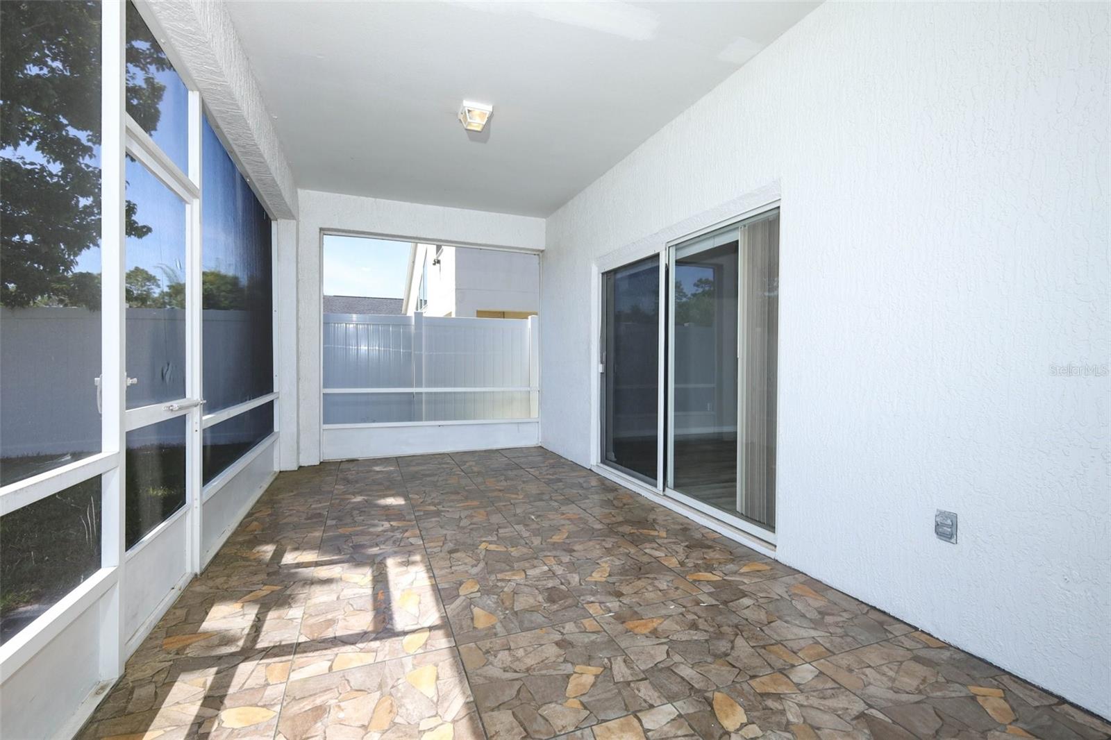 WATERFORD LAKES TR N33 - Residential