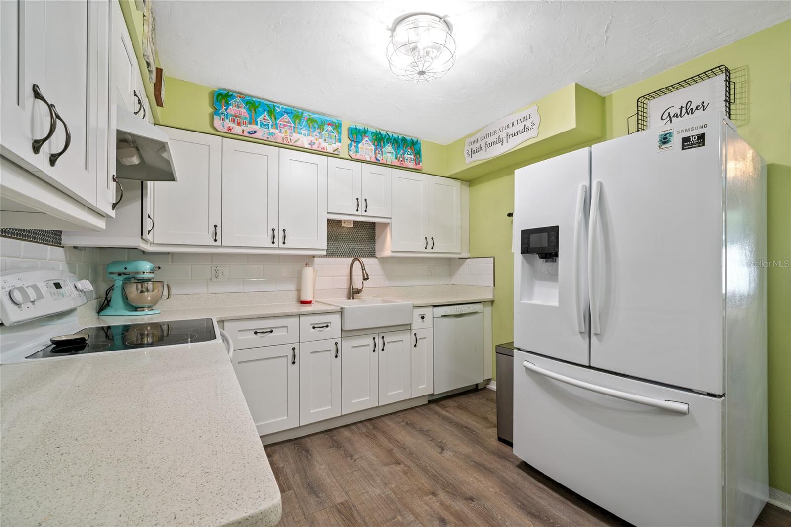 SUNNY RIDGE 2ND ADD - Residential