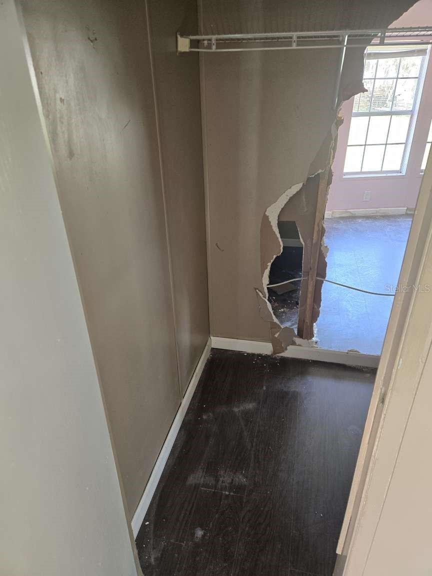 COUNTRY VIEW ESTATES - Residential