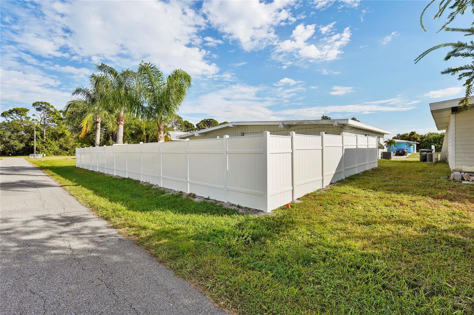 PORT CHARLOTTE SUB 03 - Residential Income