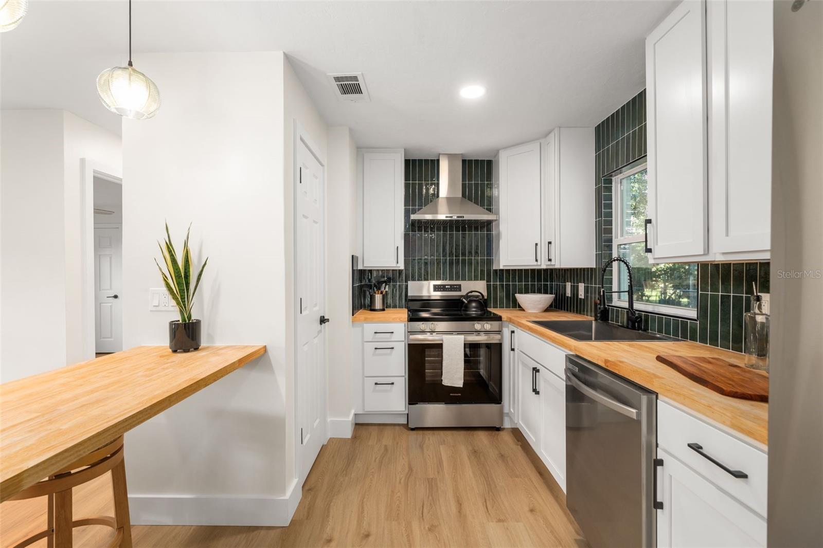 5630 NW 27TH TERRACE