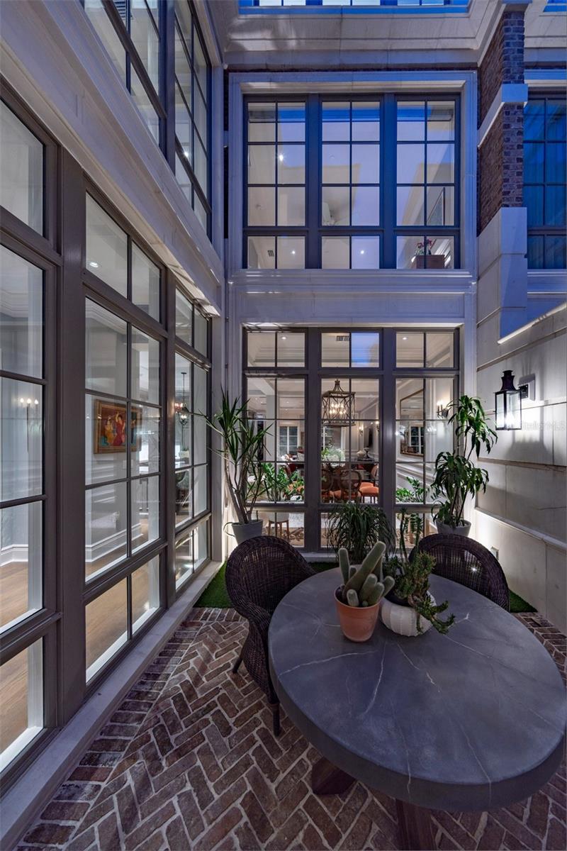 PARK HILL - Residential