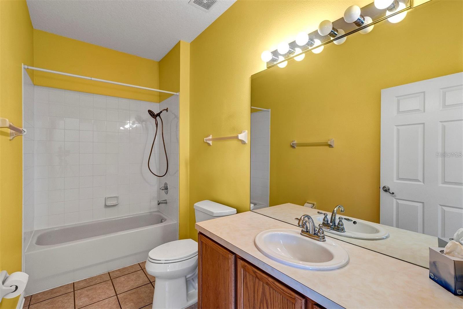 STERLING PARK AT STONEFIELD - Residential Lease