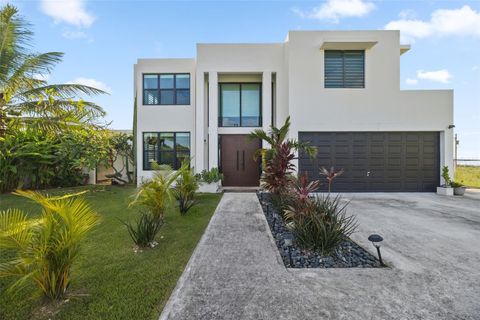 1893 AVENIDA MANUELA LAMELA ABREU ISABELA  00662