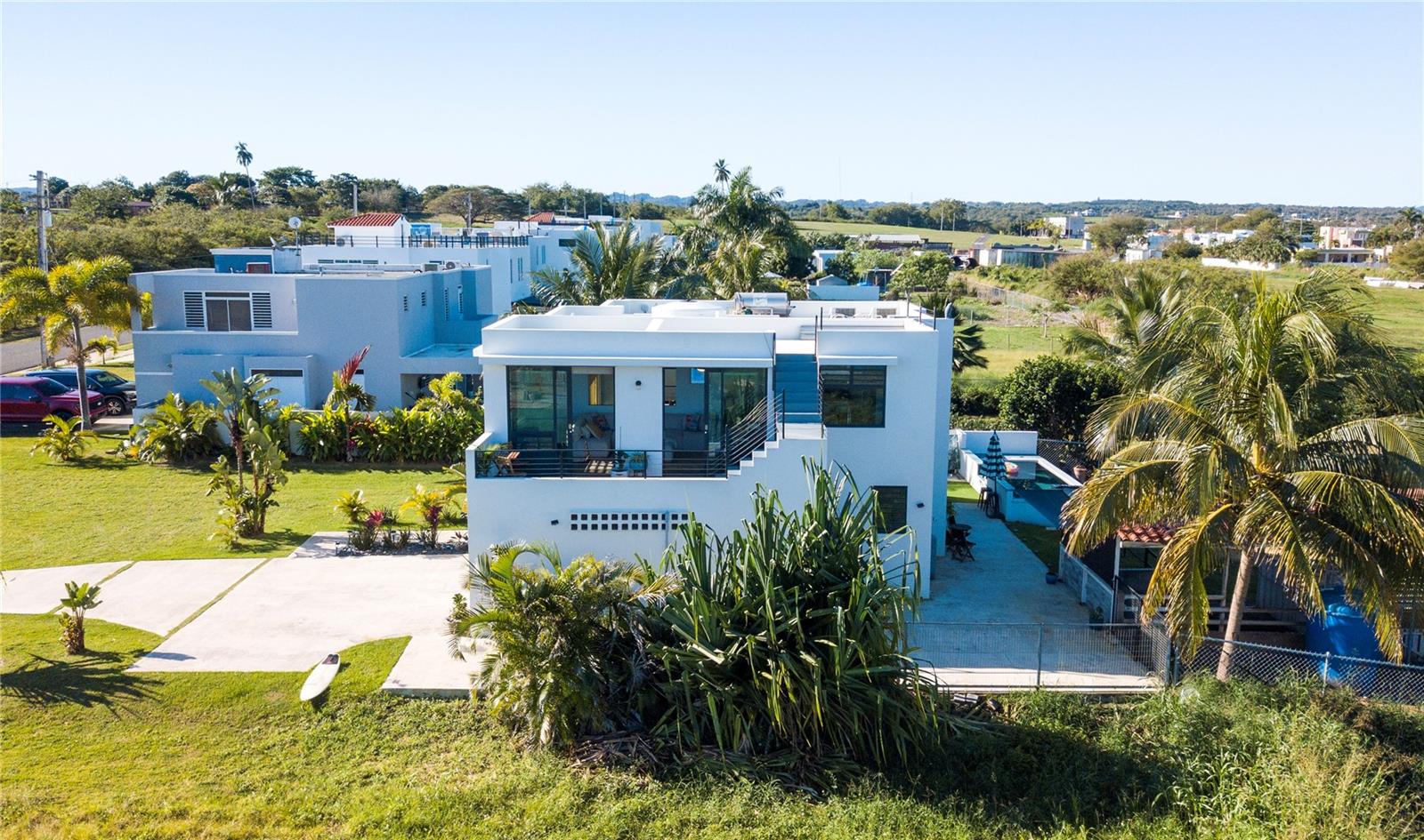 1893 AVENIDA MANUELA LAMELA ABREU